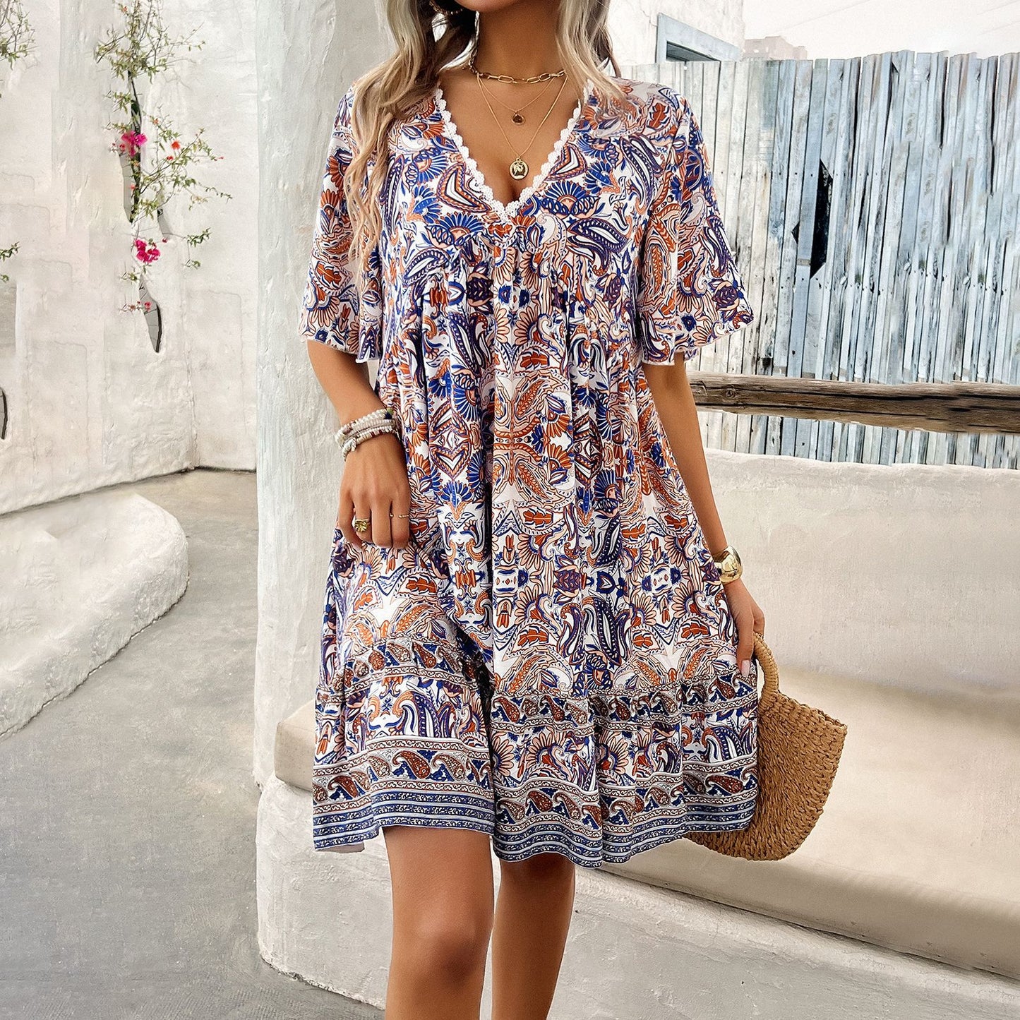 Spring And Summer Vacation Printed V-neck Dress